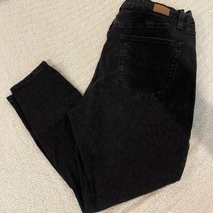 Womens Judy Blue Black Leopard Skinny Fit Jegging, Size 16W